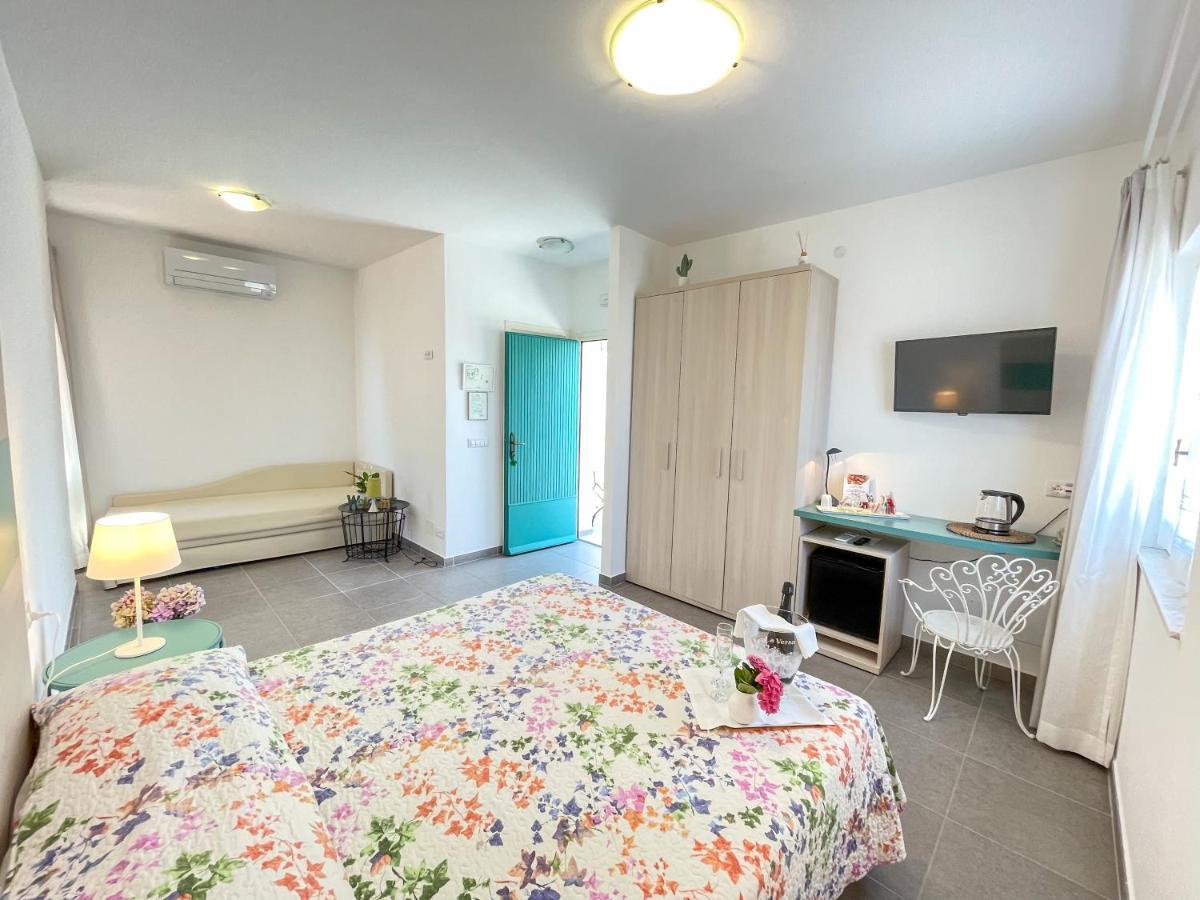 Il Capanno Hotel Pietra Ligure Luaran gambar