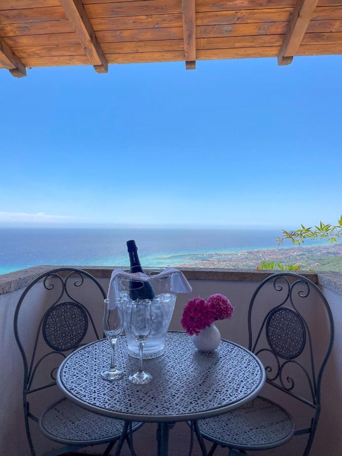 Il Capanno Hotel Pietra Ligure Luaran gambar