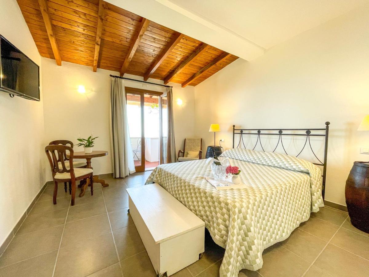 Il Capanno Hotel Pietra Ligure Luaran gambar