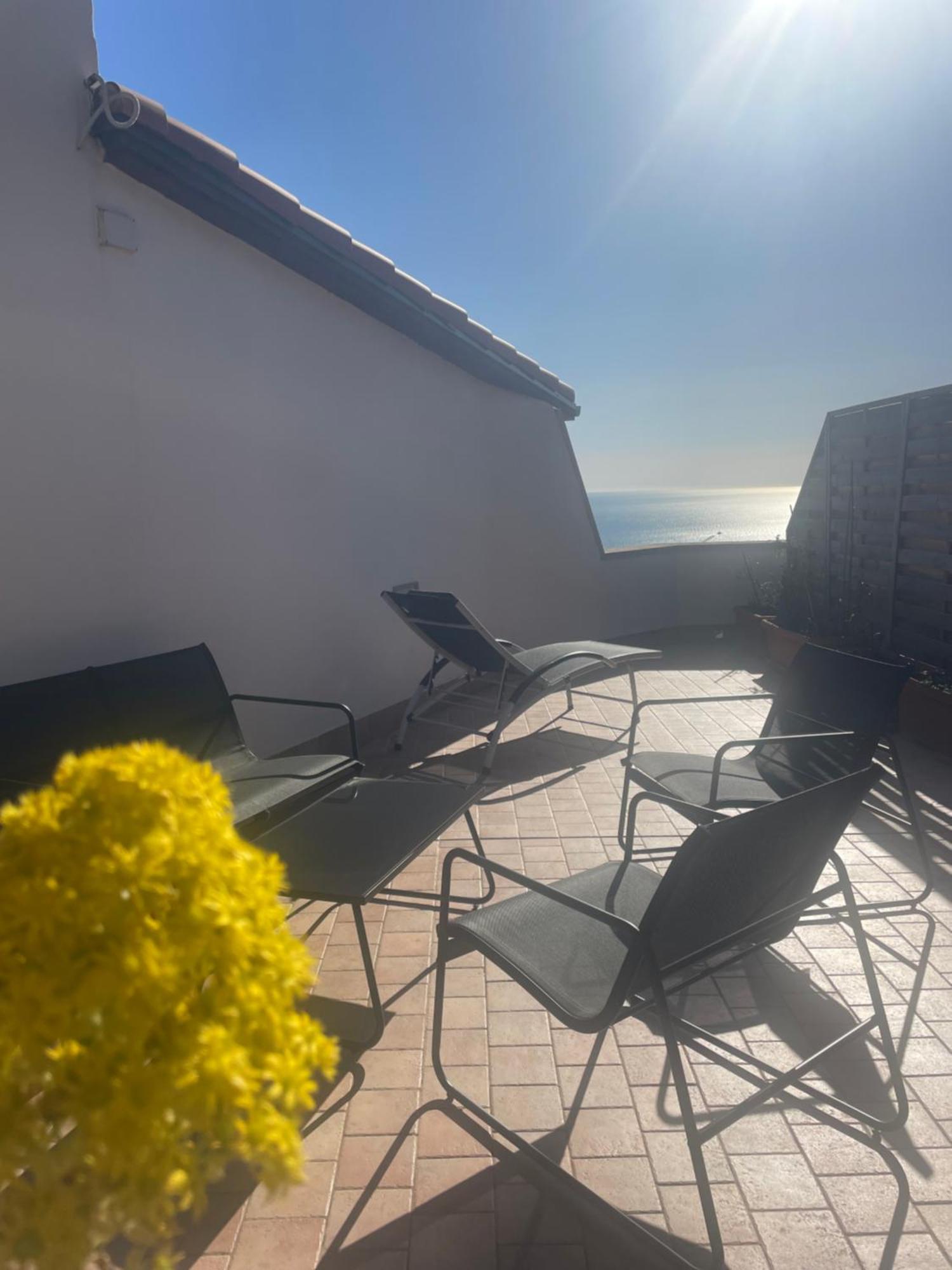 Il Capanno Hotel Pietra Ligure Luaran gambar