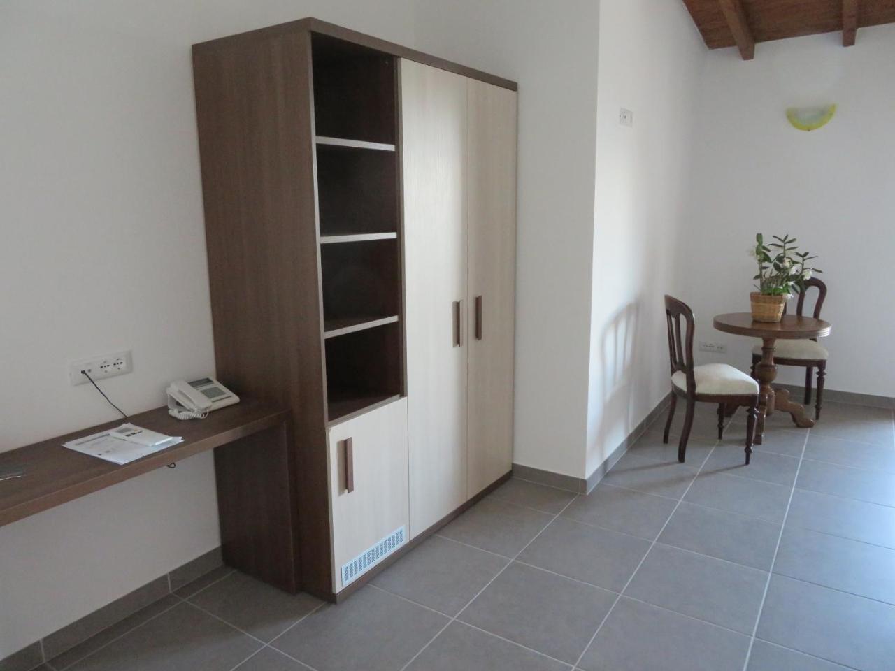 Il Capanno Hotel Pietra Ligure Luaran gambar